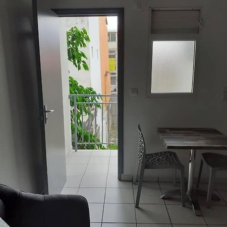 Sejour D'Affaires Ou De Loisirs A Pointe A Pitre Apartment Exterior photo